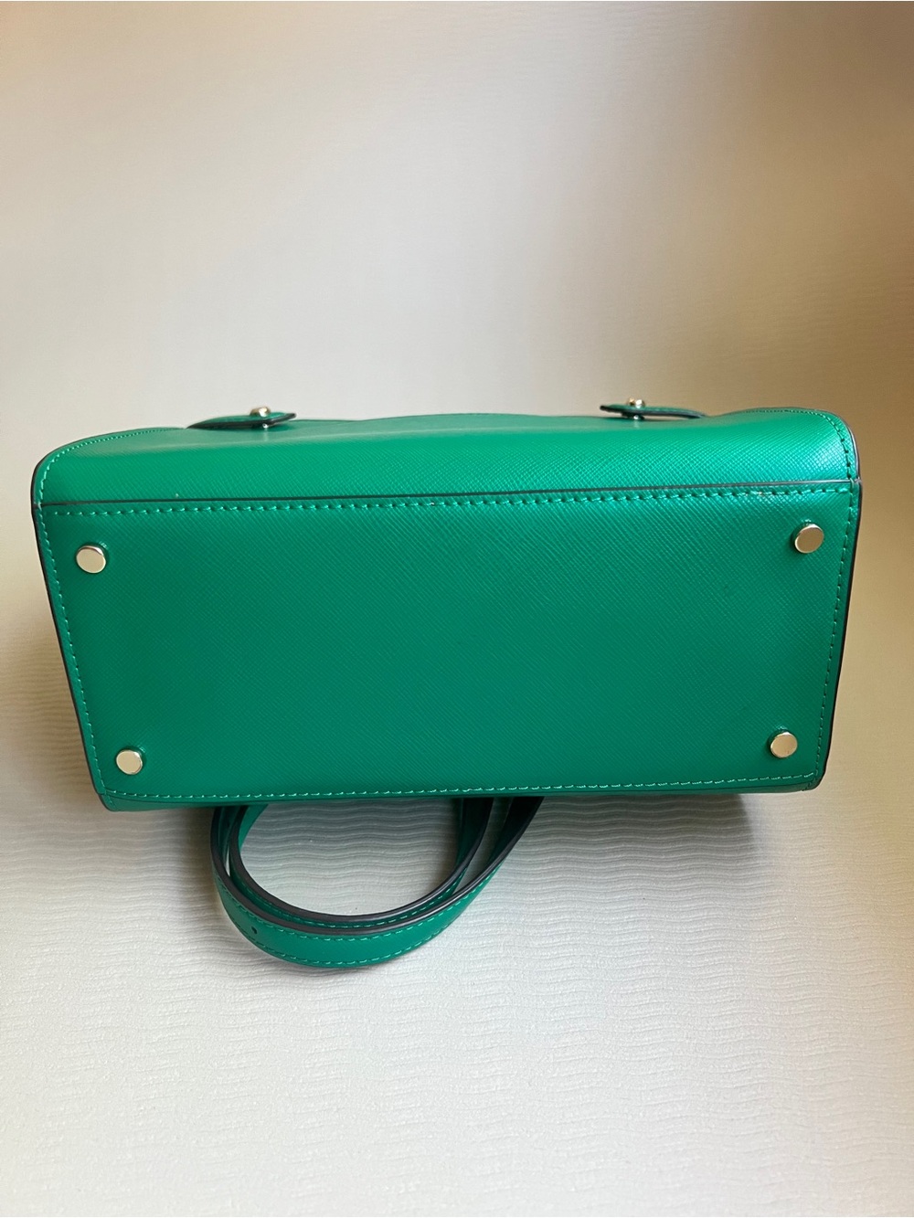 Kate Spade Satchel Staci Saffiano Leather Structured Crossbody Green Medium NWOT - Picture 7 of 8